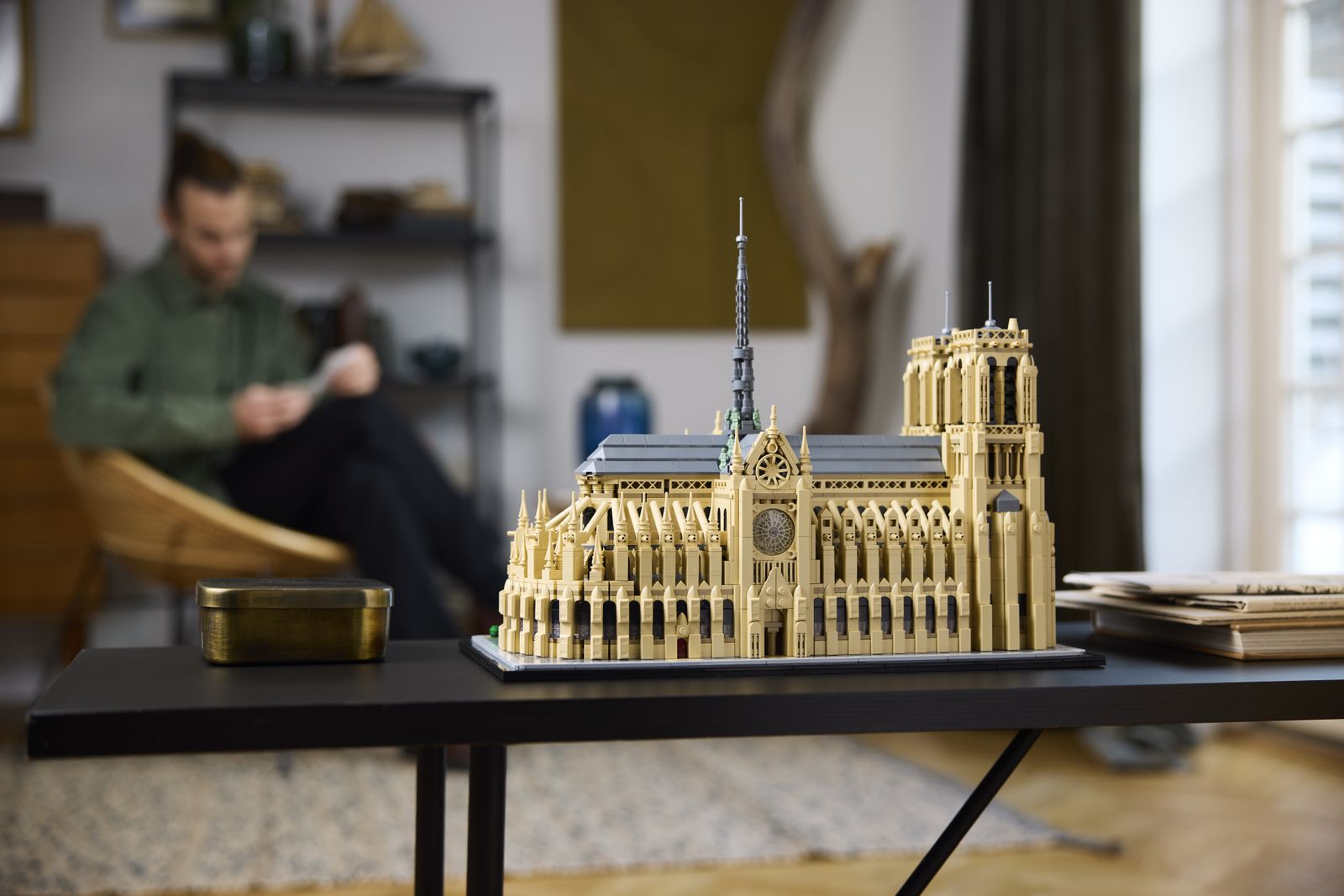 Notre-Dame Cathedral of Paris Building Set (4,383 Pieces)