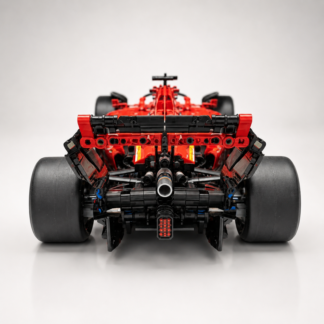 Ferrari SF-24 Formula 1 Car (1,361 Pieces)