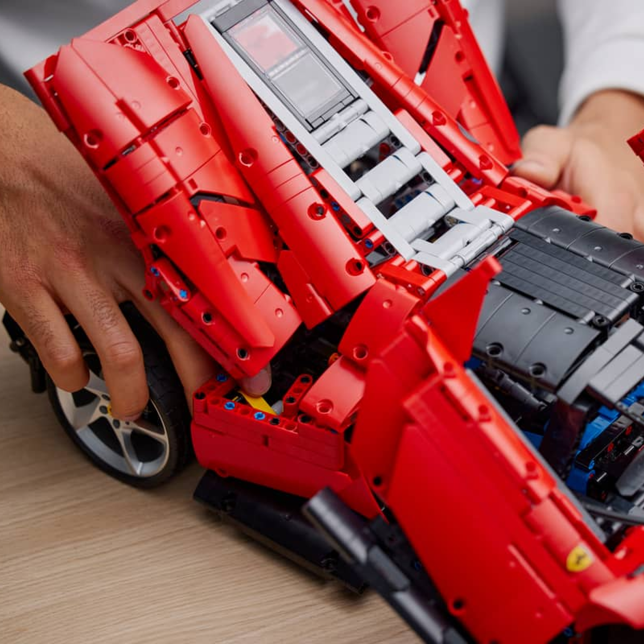 Ferrari Daytona SP3 (3,778 Pieces)