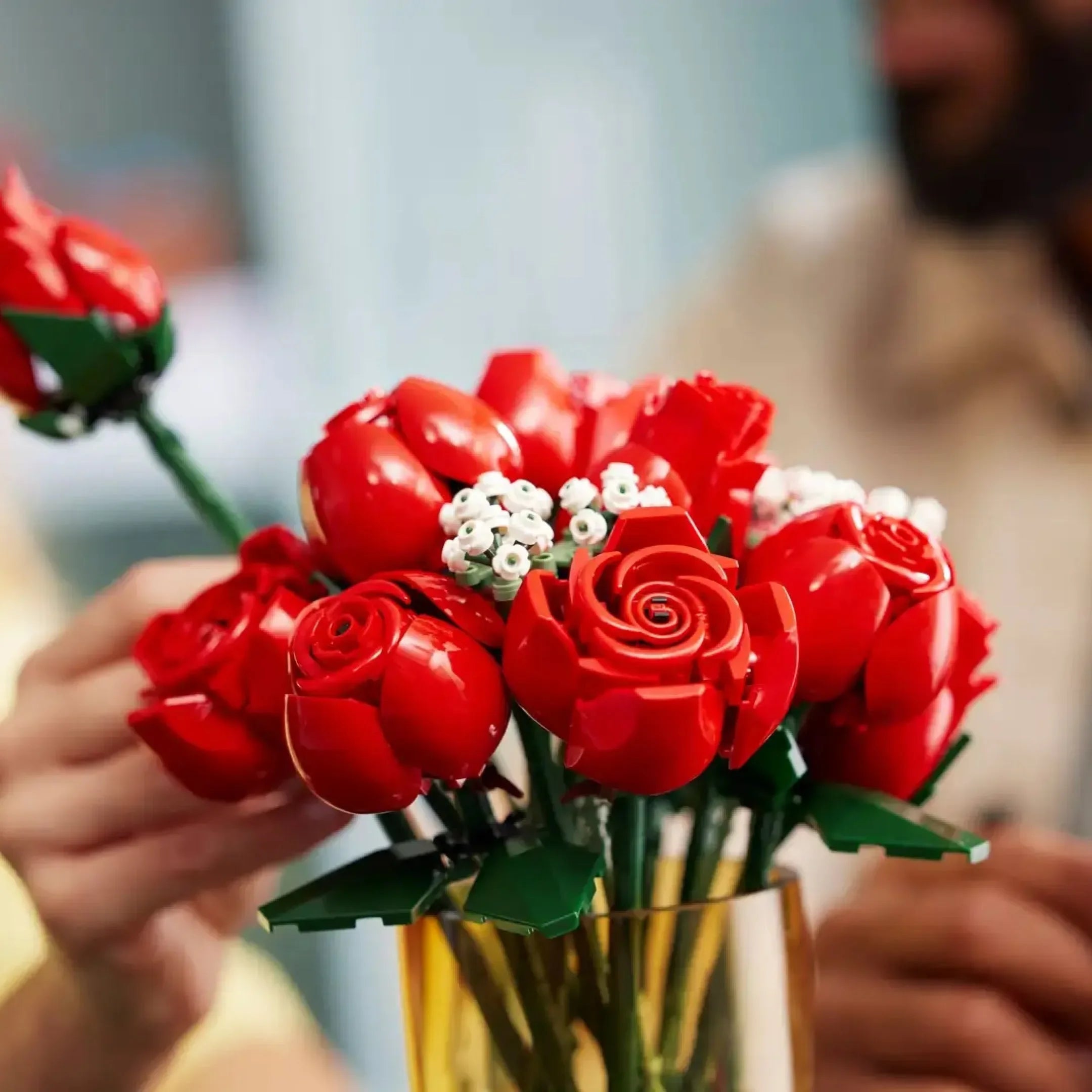 Rose Bouquet Building Set (822 Pieces)