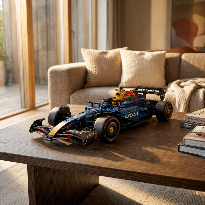 Oracle Red Bull Racing RB20 Formula 1 Car (1,639 Pieces)