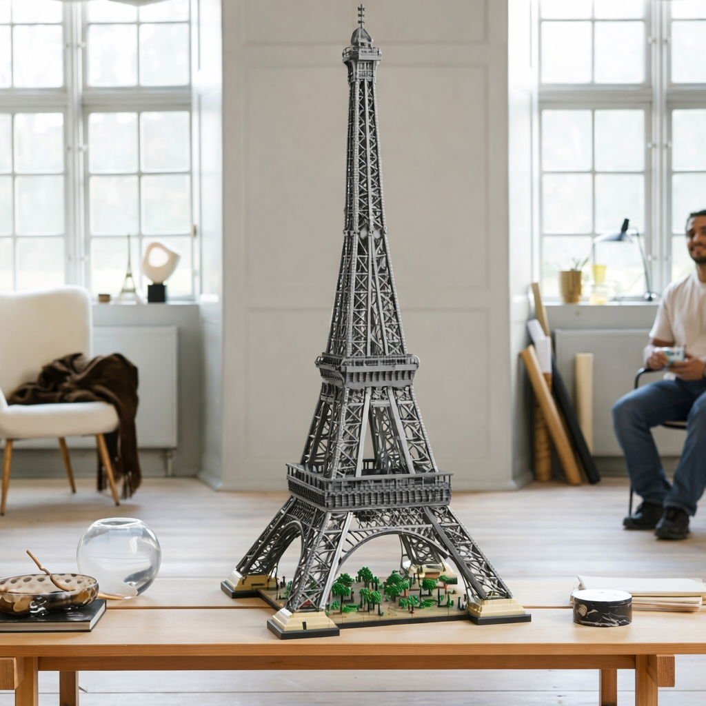 Eiffel Tower Building Set (10,001 Pieces)