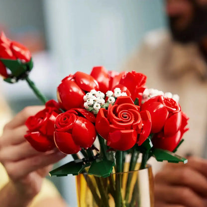 Rose Bouquet Building Set (822 Pieces)